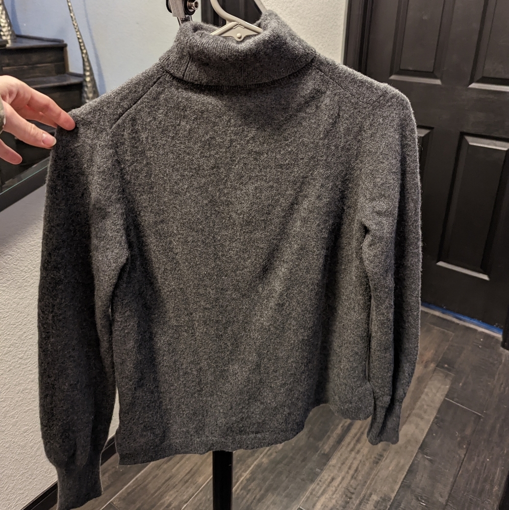 Turtle neck 100% cashmere